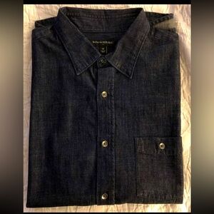 NWOT! Men's Banana Republic Short Sleeve Shirt - M
